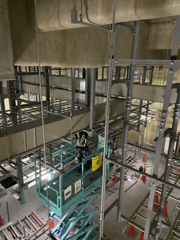 高圧バスダクト施工　豊洲